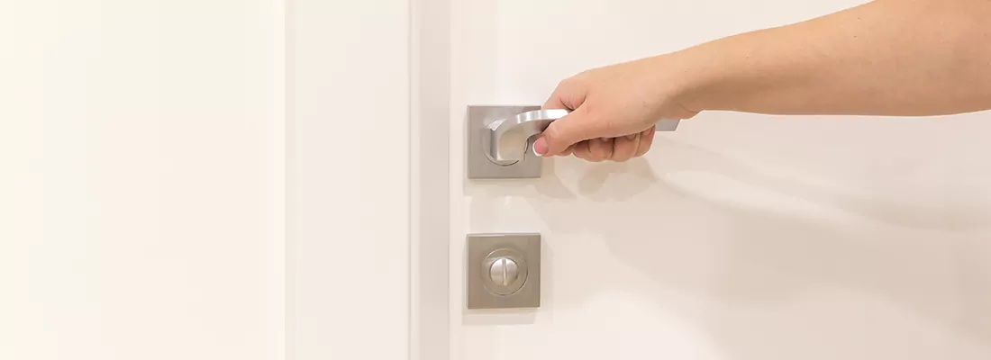 Wireless Push to Lock Door Options in The Hammocks, FL